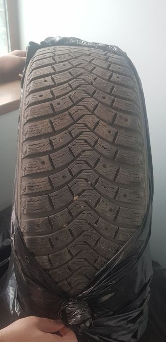 Шины на автомобиль