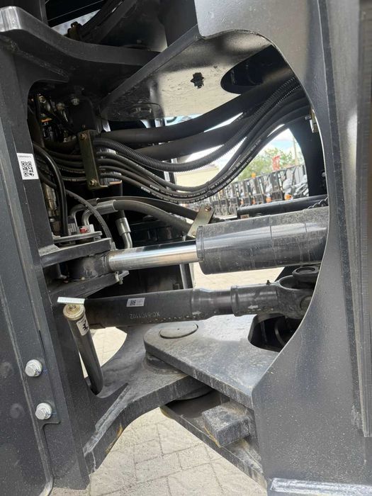 Фронтальный погрузчик LIU GONG 855HMAX