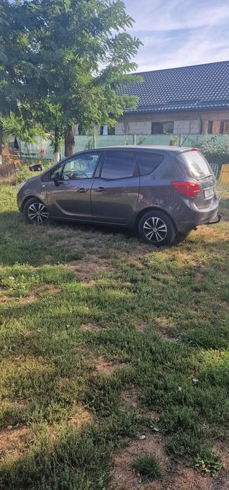 Opel meriva 1,3disel 2013