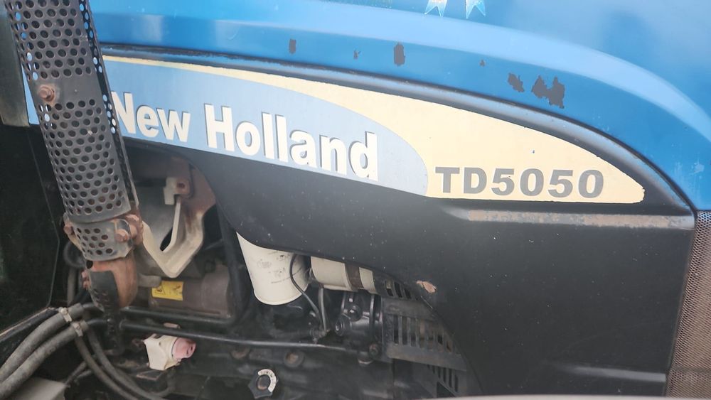 New Holland TD5050