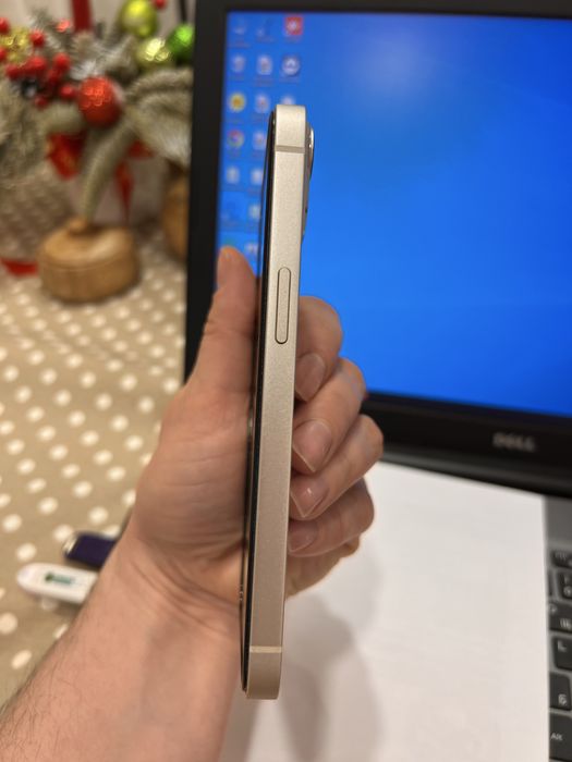 Продам айфон 13 256 гб