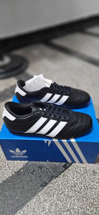 Кожени маратонки Adidas Taekwondo