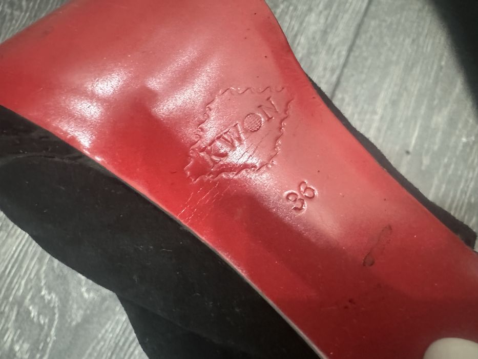 Лабутены натуральная замша