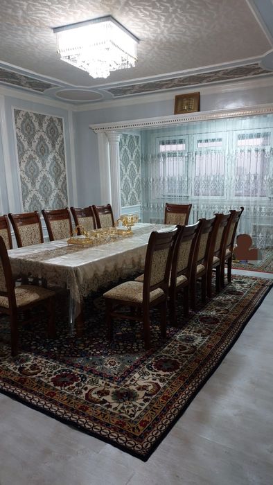 3 xonali kvartira sotiladi