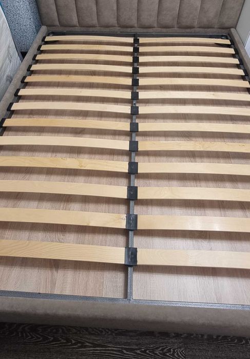 Ламели 160*200  состояние новое