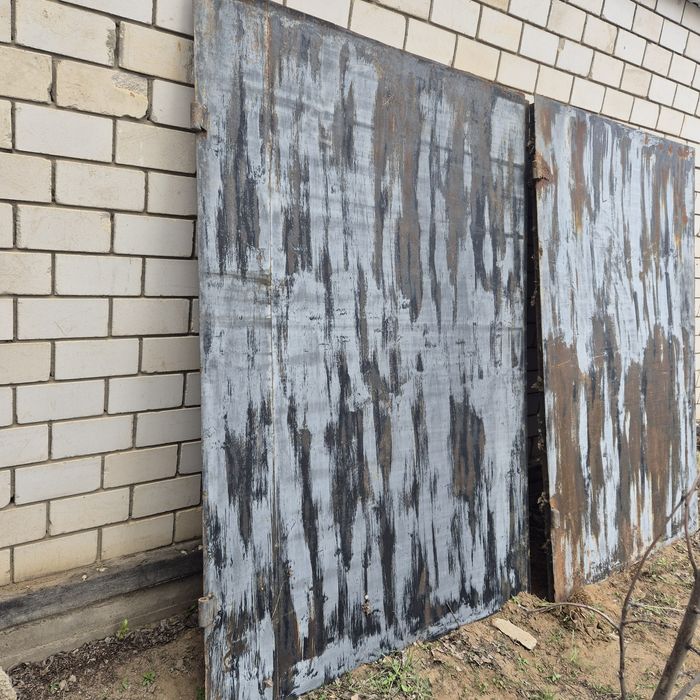 Ворота гаражные продам