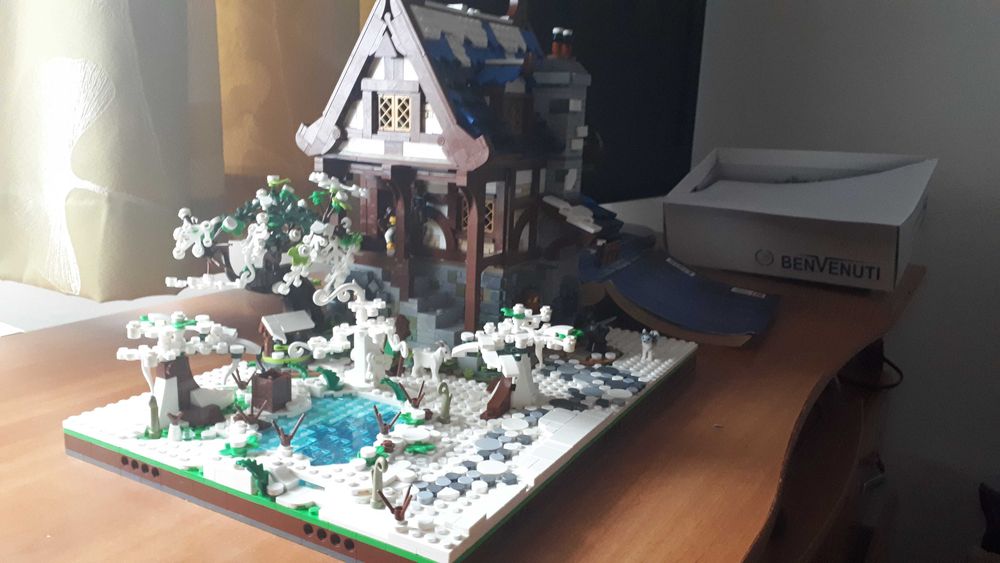 LEGO Fierar medieval ( Medieval Blacksmith ) original MODIFICAT doar in timisoara