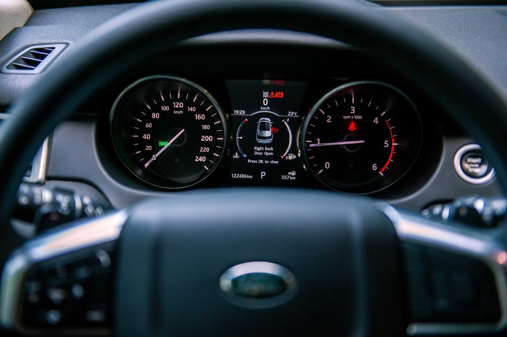 Land Rover Discovery Sport 2017 automata