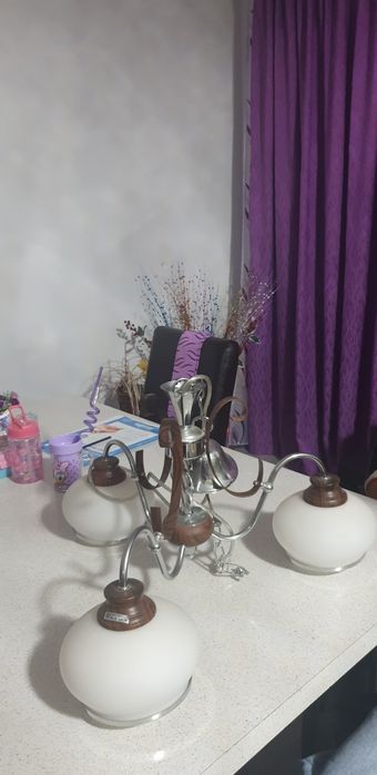 Vand lustra cu 3 brate