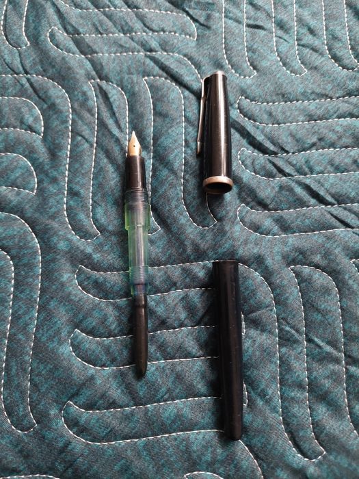 Stilou romanesc Flaro.