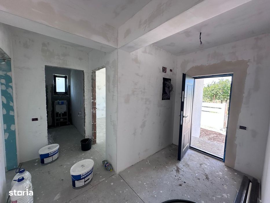 Casa pe parter cu 3 dormitoare in Domnesti