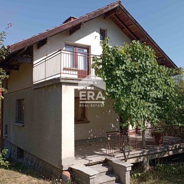 Продава се Къща в София, в.з. Горна баня - 129 кв.м за 2404 €/кв.м - Снимка #1