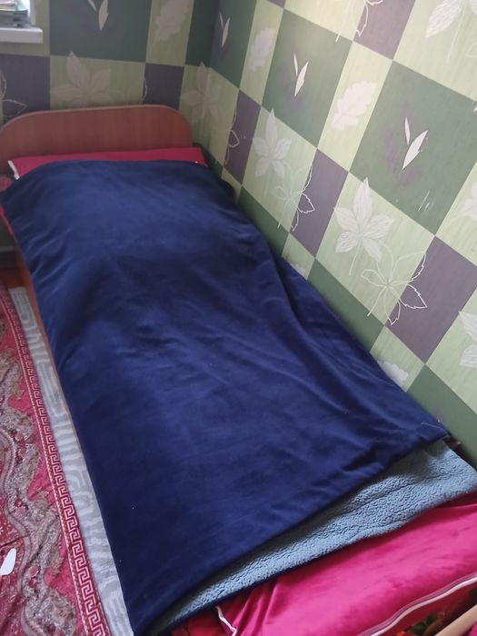 Продается кровать 2 штуки одинаковые