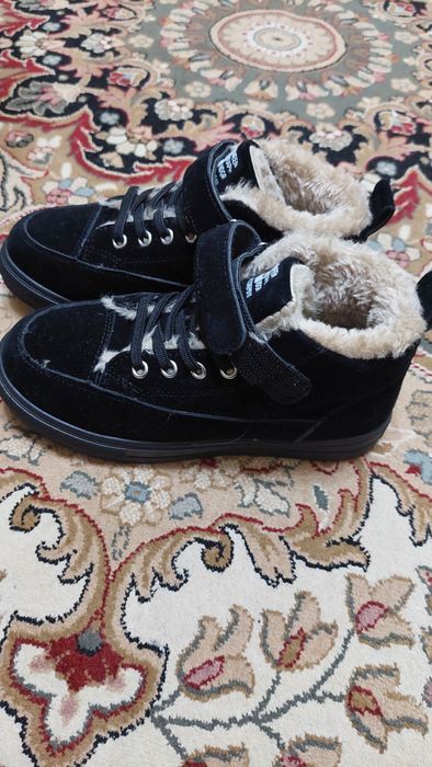 Продам сапоги замшевые