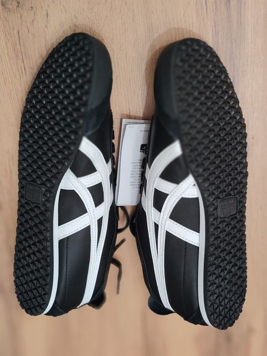 Кроссовки ONITSUKA TIGER MEXICO 66 продаю, срочно