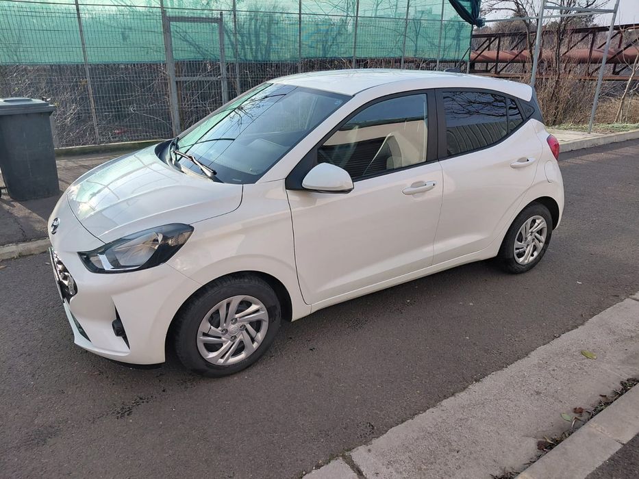 Vând hyundai i10