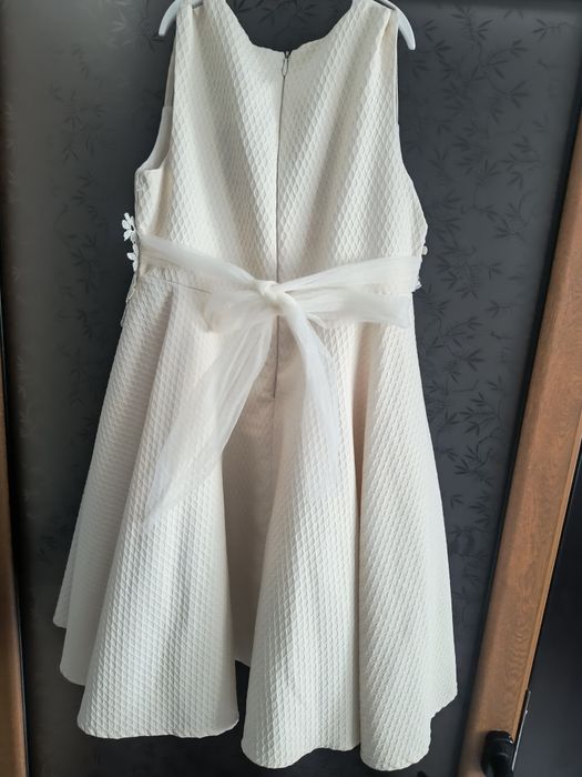 Rochiță pentru fetițe