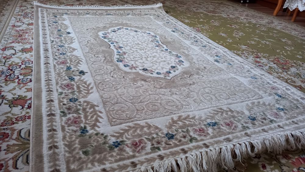 Продам ковер 100×150 прикроватную