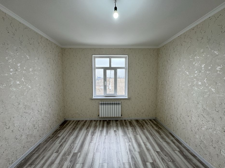 Продаётся 3-комнатный дом со двором