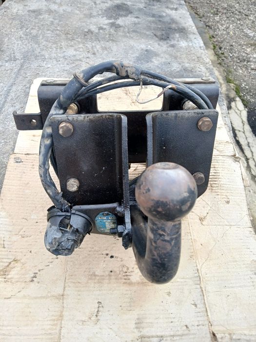 Тегличи за Автомобили