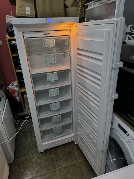 Фризер Liebher GN 2756 - 265 литра. NoFrost