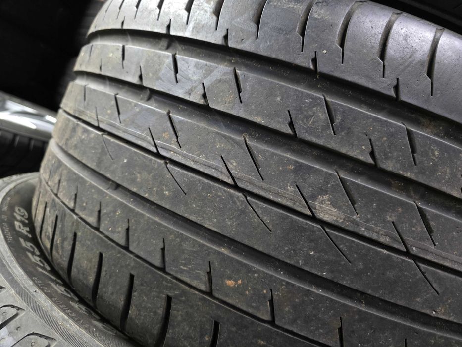 2бр Летни гуми 275 35 18 - Continental