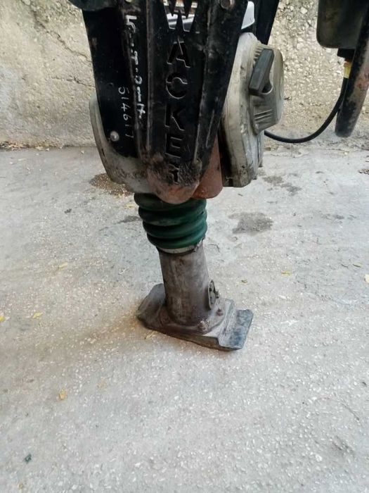 Трамбовка,Пачи крак, Waker, USA работи като нова