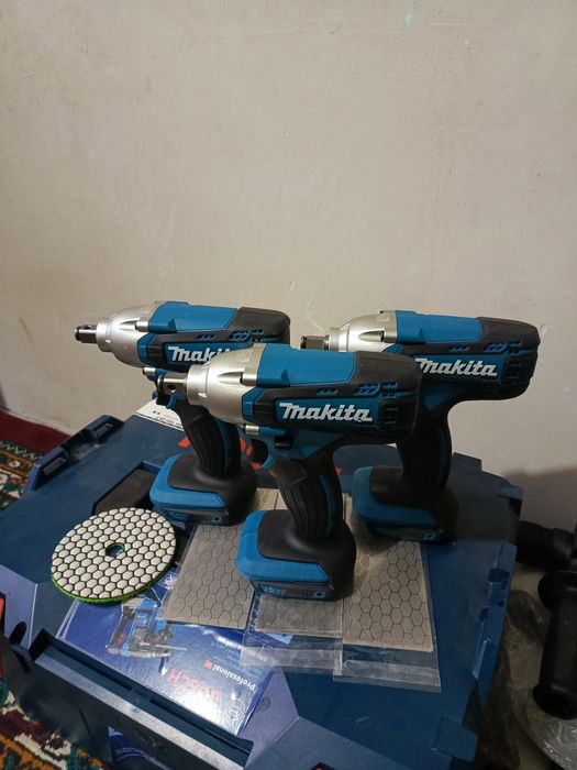 Продаю шруповерти Hilti sd 5000-a22 и Makita DTW 190.