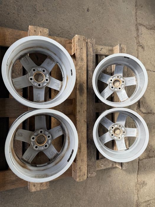 Jante originale Audi A4 Vw Golf Passat Skoda Octavia Seat 5x112 pe 16"