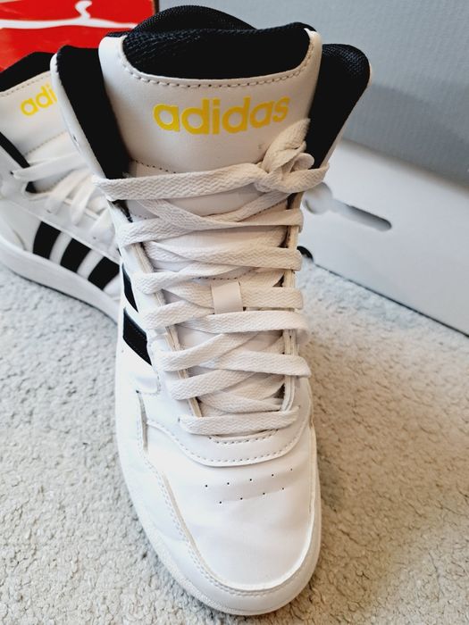 Кецове Adidas ,бели!