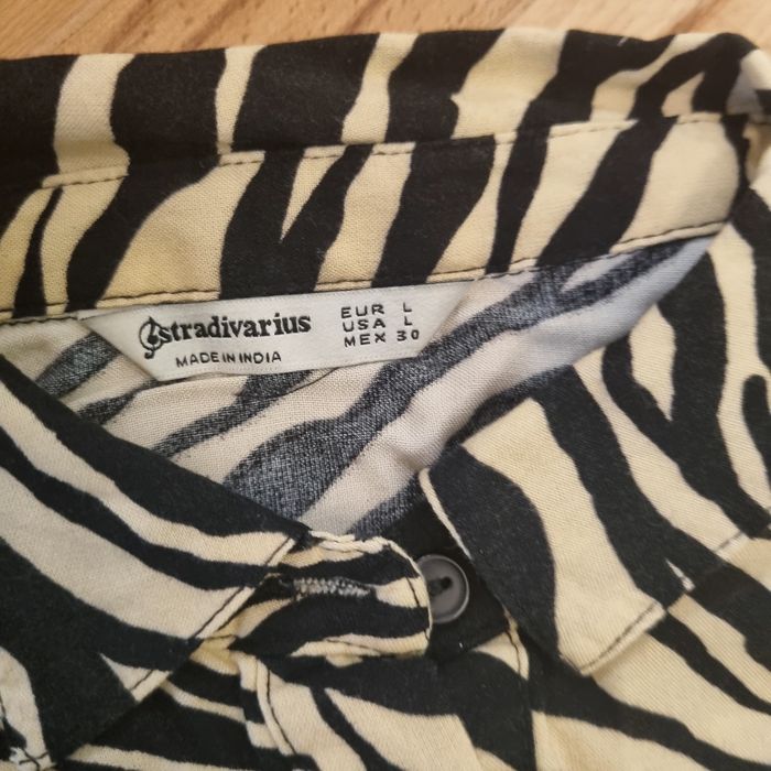 Къса рокля Stradivarius