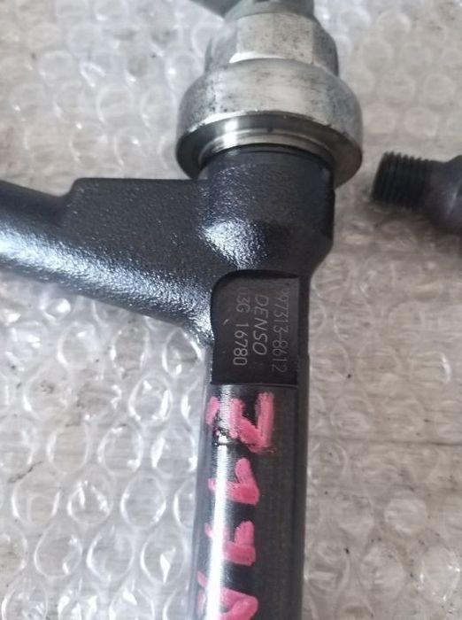 Injector denso opel meriva corsa c combo 1.7 cdti z17dth
