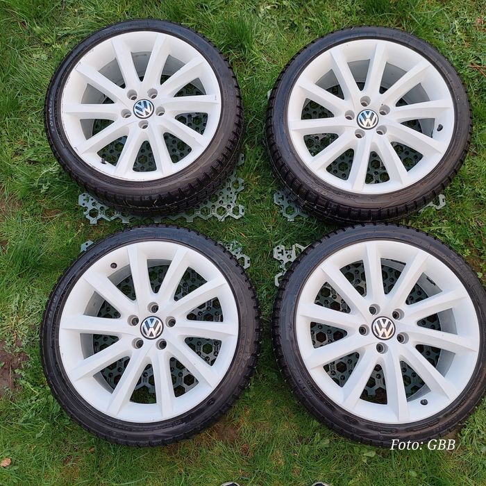 4 Roți 225/40R18, jante 8J, anvelope iarnă