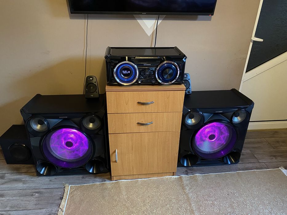 Уредба Samsung GIGA 8000