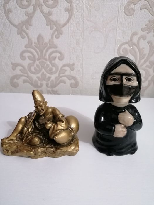 Продам статуэтки