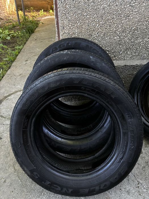 195/65R15 Good Year