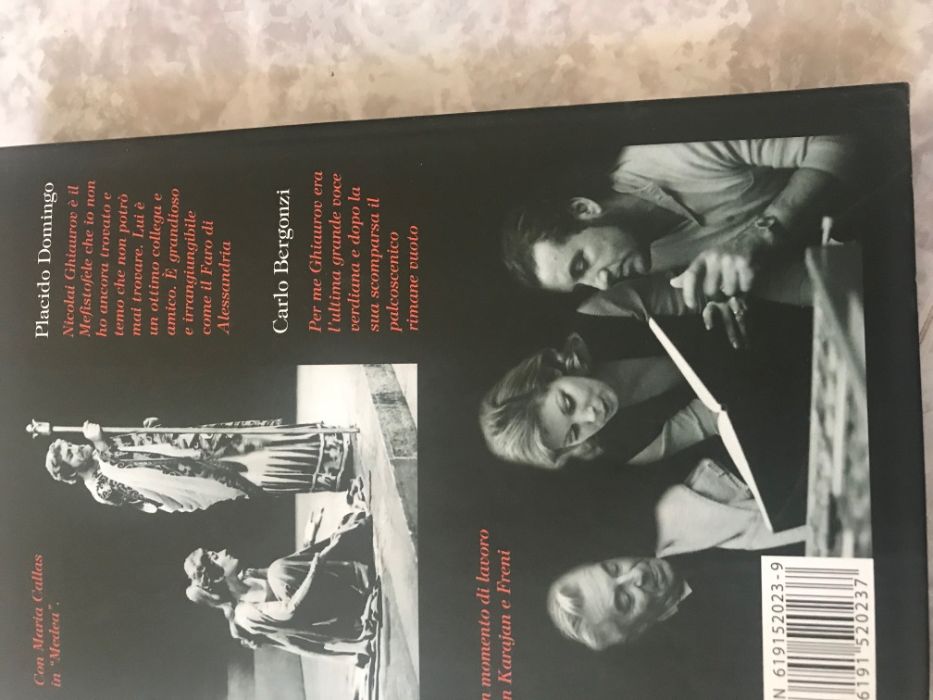 Продавам интересни книги на български, итал. и англ. езици