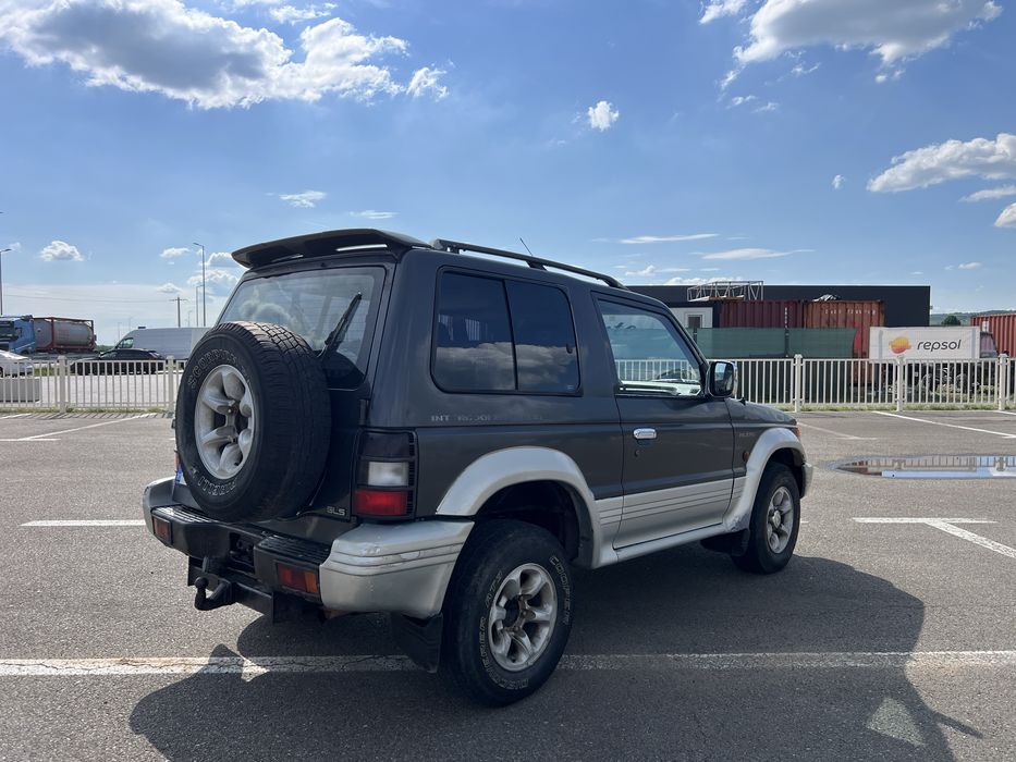 MITSUBISHI Pajero 1995 — imagine 4