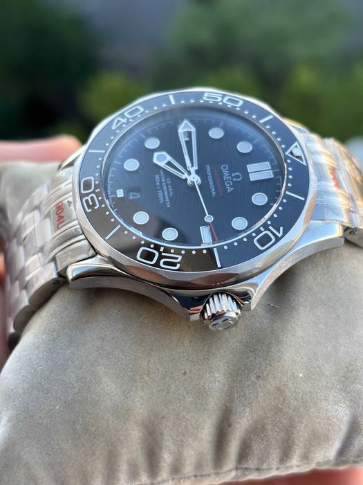 Ceas barbatesc automatic Omega Seamaster