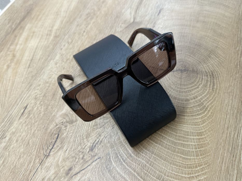 Слънчеви очила PRADA