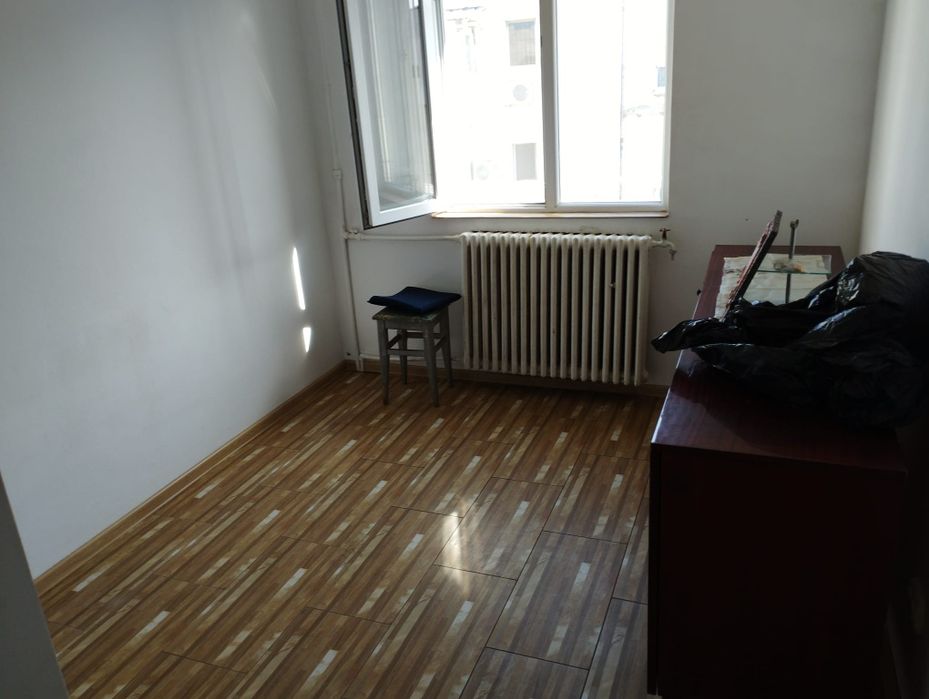 Vând garsonieră comfort 3