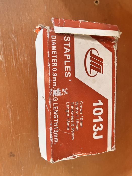 Скобы для мебельного степлера