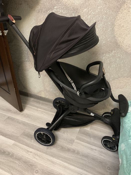 Продам детскую коляску дрон