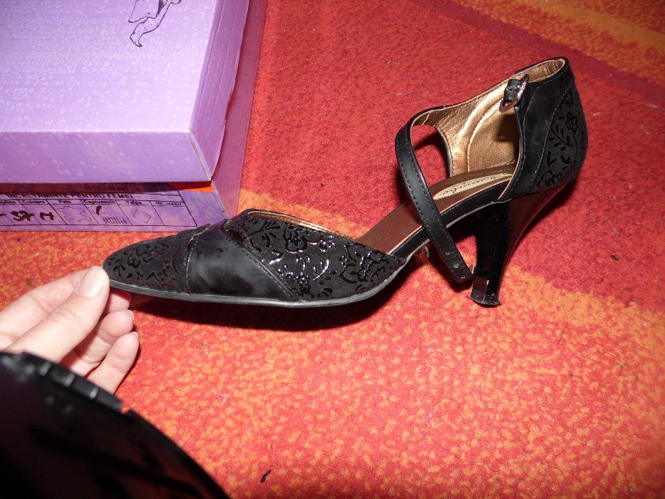 Pantof elegant de dama