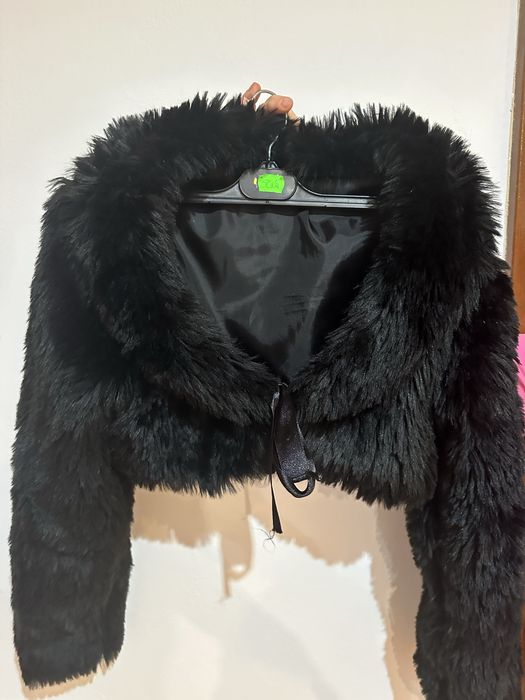 Blana neagra potrivita pentru evenimente