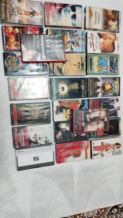 Видеокассеты для колекций