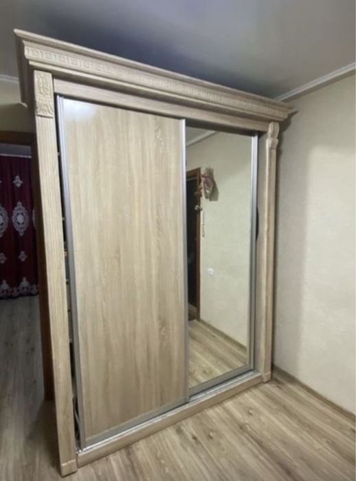 Продаю вместительный шкаф-купе