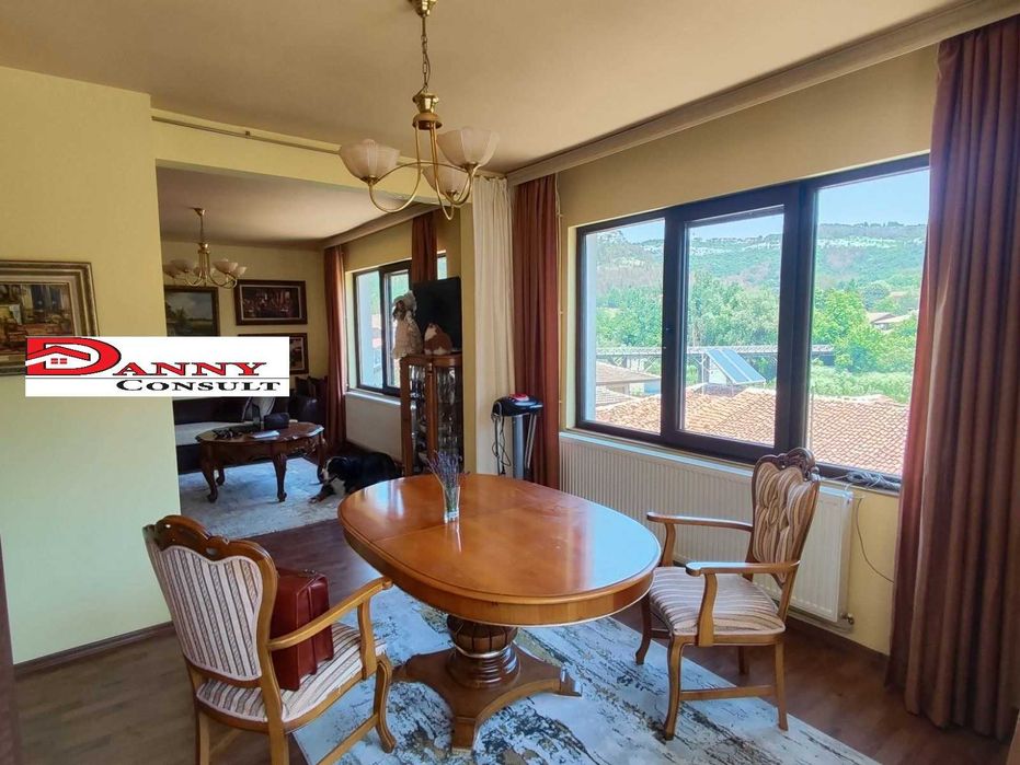 Продава се Етаж от къща в Велико Търново, Акация - 120 кв.м за 2059 €/кв.м - Снимка #1