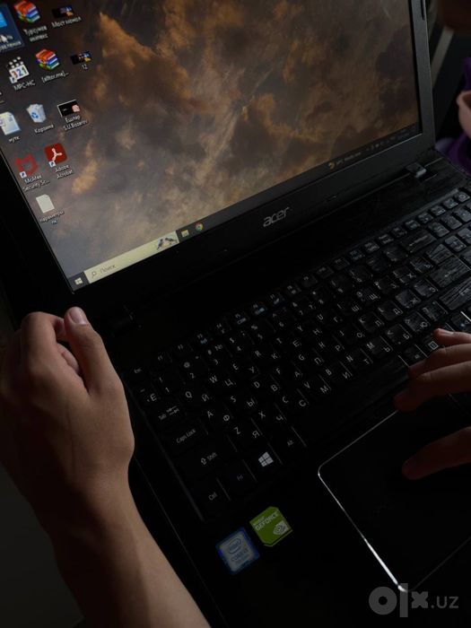 Ноутбук Acer идеал