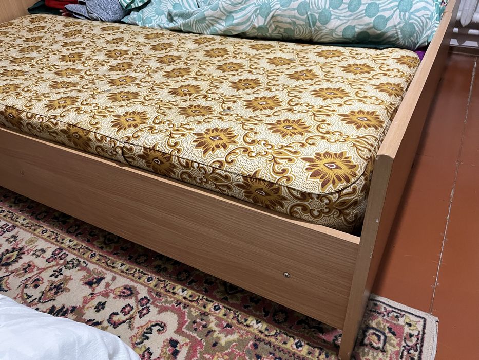 продается детский гарнитур российский